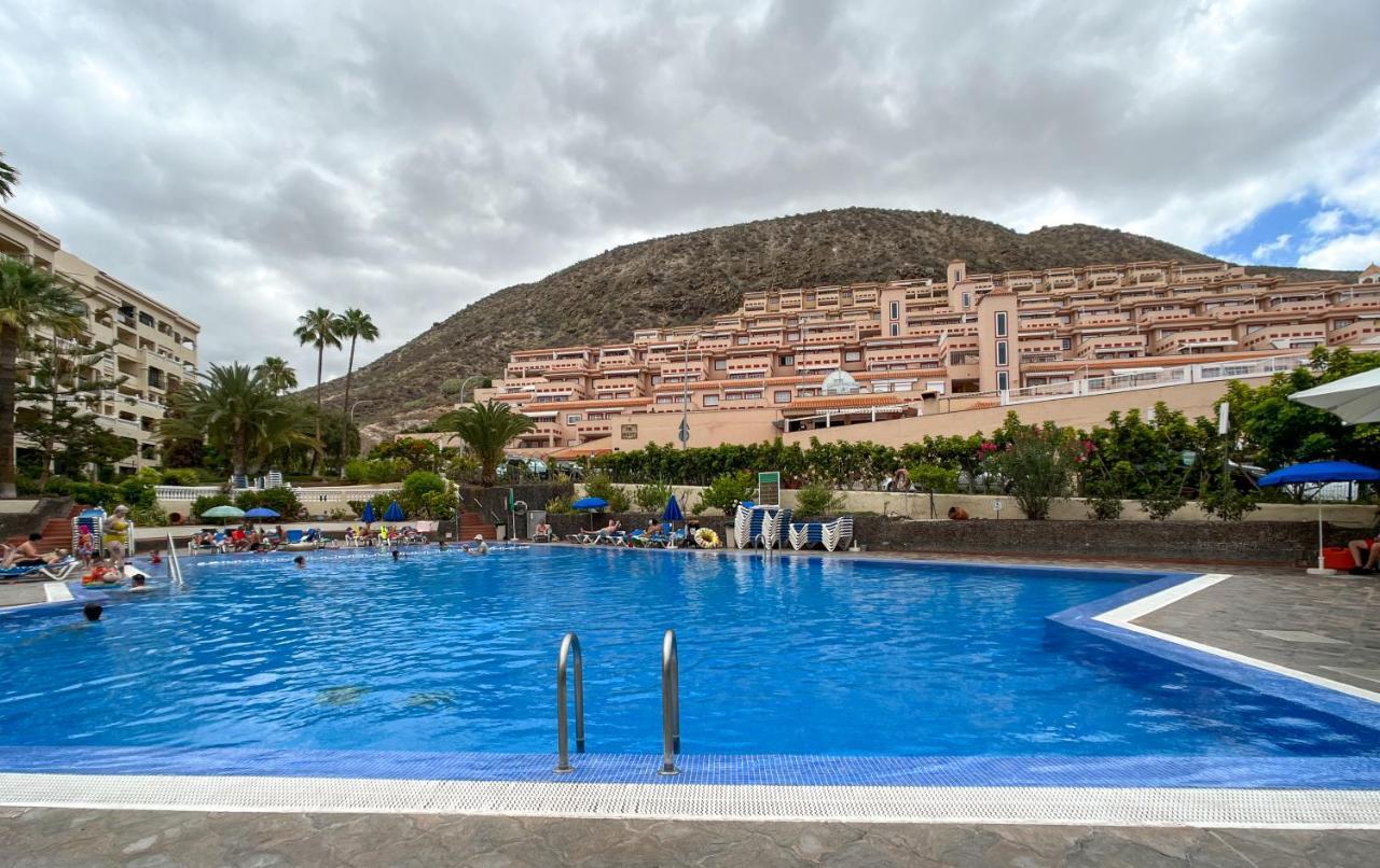 Korallia Guesthouse Castle Harbour Los Cristianos  Dış mekan fotoğraf