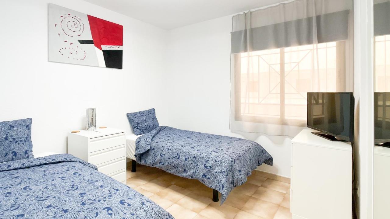 Korallia Guesthouse Castle Harbour Los Cristianos  Dış mekan fotoğraf