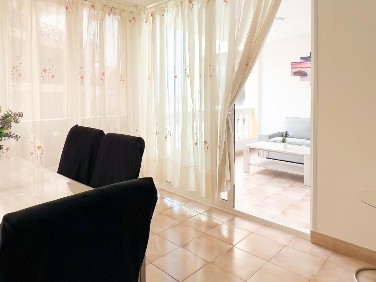 Korallia Guesthouse Castle Harbour Los Cristianos  Dış mekan fotoğraf